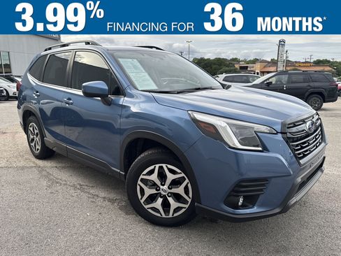 Certified 2024 Subaru Forester Premium AWD/4WD image 1