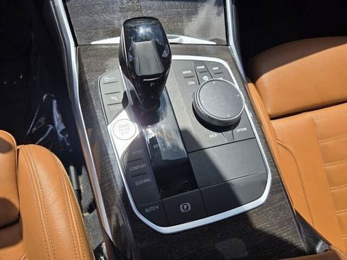 Used 2019 BMW 330i xDrive Sedan w/ M Sport Package AWD/4WD image 7
