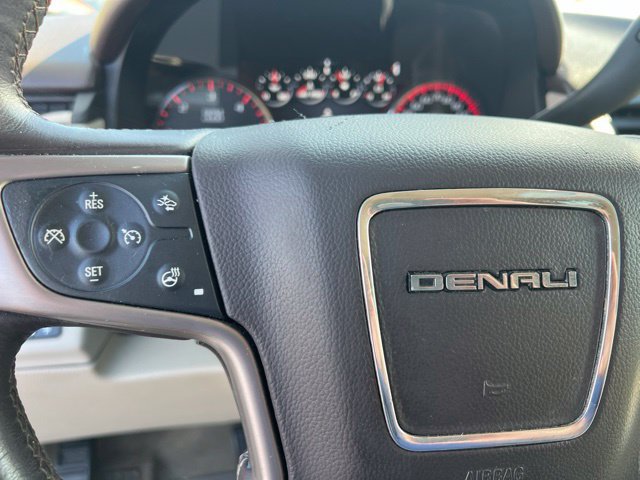 Used 2016 GMC Yukon XL Denali AWD/4WD image 25