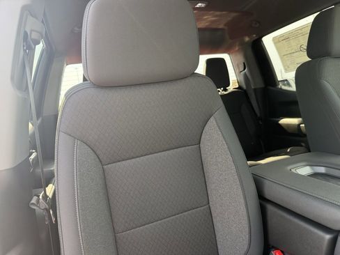 New 2026 Chevrolet Silverado 1500 Custom Trail Boss w/ LPO, Dark Essentials Package image 47