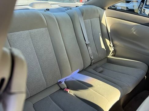 Used 2000 Toyota Solara SE FWD image 7