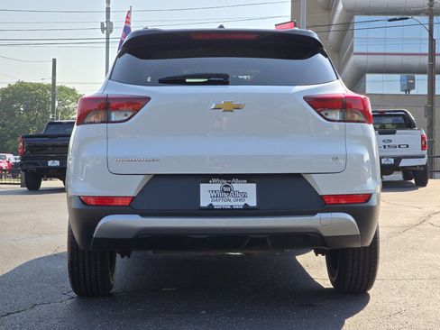 Used 2025 Chevrolet TrailBlazer LT FWD image 20
