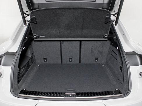 New 2026 Porsche Cayenne S image 14