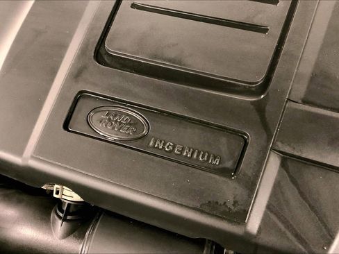 Used 2023 Land Rover Range Rover Velar S image 32