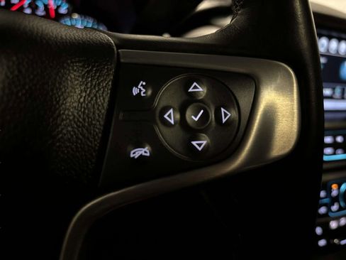 Used 2018 GMC Yukon SLT w/ Premium Edition image 45