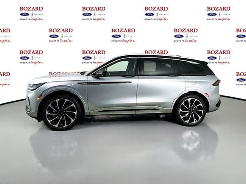 New 2026 Lincoln Nautilus Black Label image 4