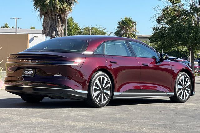 Used 2024 Lucid Air Touring AWD/4WD image 4