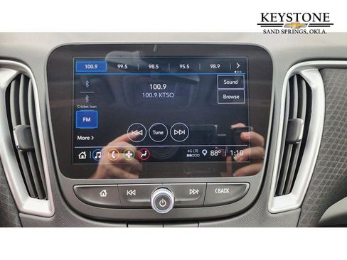 Used 2025 Chevrolet Malibu LT image 15