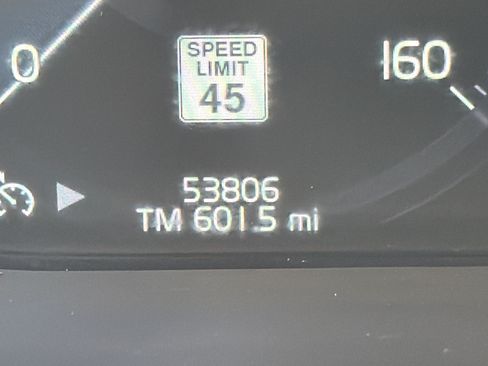 Used 2019 Volvo XC60 T5 Inscription w/ Protection Package Premier FWD image 23