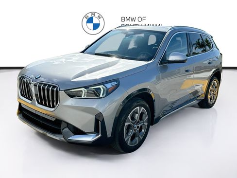 Certified 2023 BMW X1 xDrive28i w/ Convenience Package AWD/4WD image 3