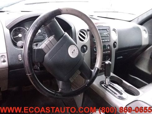Used 2006 Lincoln Mark LT 4x4 image 11