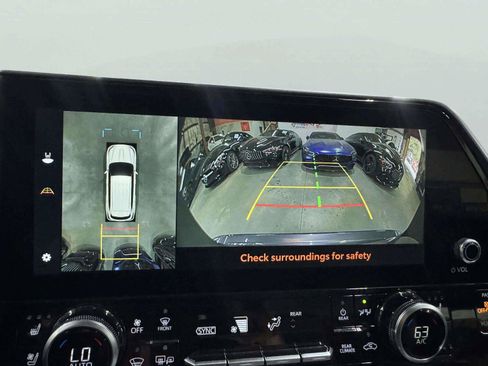 Used 2023 Toyota Highlander Limited FWD image 36