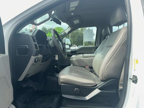 Used 2017 Ford F250 XL w/ Power Equipment Group AWD/4WD image 13