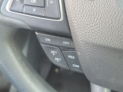 Used 2018 Ford Escape S FWD image 18