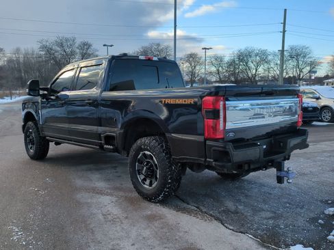 Used 2024 Ford F250 King Ranch w/ Tremor Off-Road Package image 6
