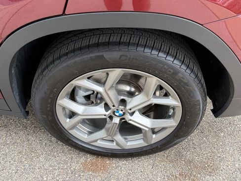 Used 2025 BMW X4 xDrive30i AWD/4WD image 7