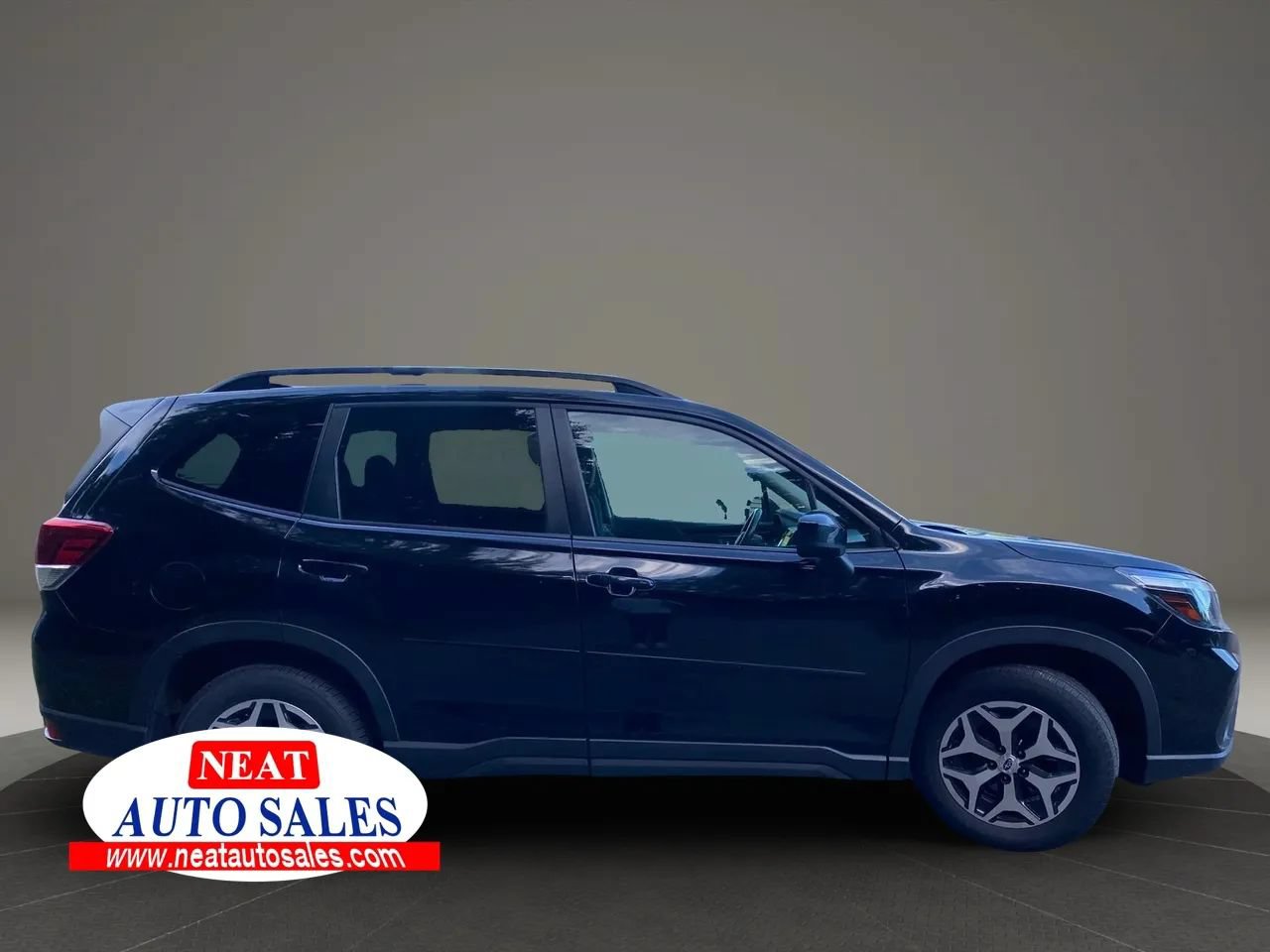 Used 2020 Subaru Forester Premium AWD/4WD image 4