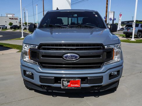 Used 2019 Ford F150 XLT w/ Equipment Group 302A Luxury AWD/4WD image 3