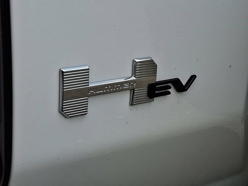 New 2026 GMC Hummer EV SUV AWD/4WD image 15