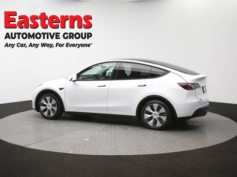 Used 2022 Tesla Model Y Long Range AWD/4WD image 56
