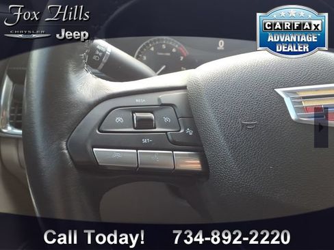 Used 2023 Cadillac XT4 Luxury FWD image 16
