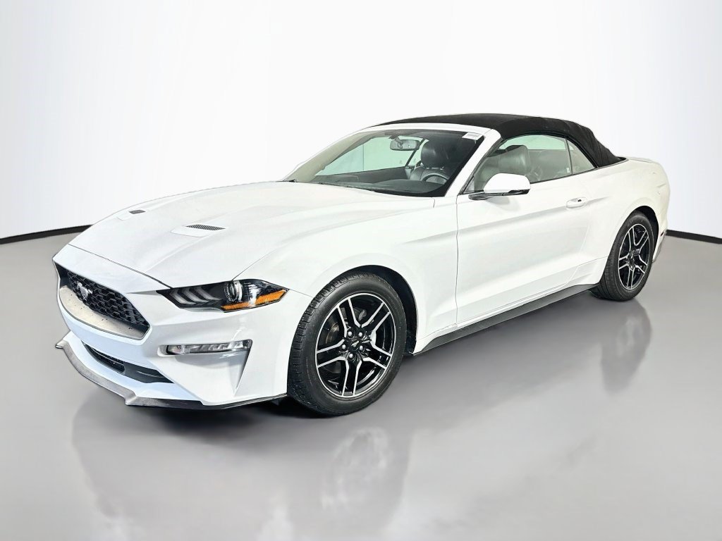 Used 2018 Ford Mustang Premium RWD image 4