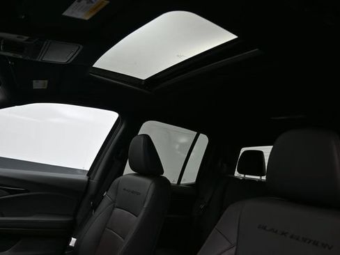 New 2026 Honda Ridgeline Black Edition image 2