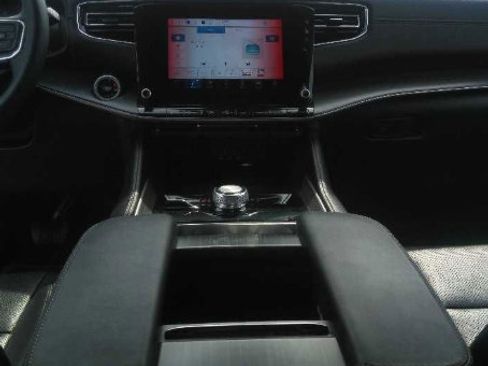 Used 2024 Jeep Wagoneer L Series II w/ Flexible Seating Group AWD/4WD image 8