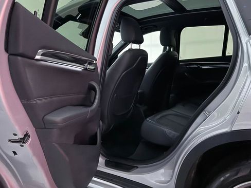 Used 2016 BMW X1 xDrive28i image 21