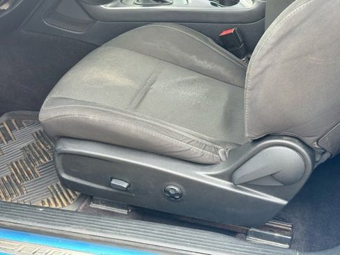 Used 2016 Dodge Challenger R/T image 14