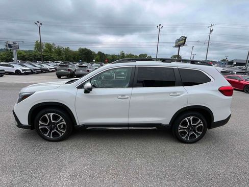 Used 2023 Subaru Ascent Limited AWD/4WD image 29