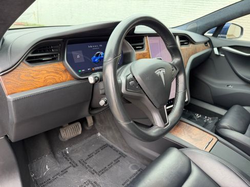 Used 2020 Tesla Model S Long Range image 16