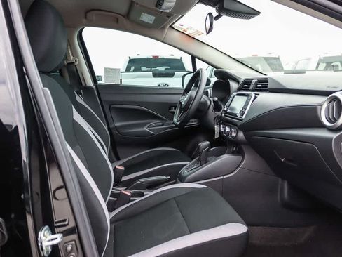 Used 2025 Nissan Versa S w/ Trunk Package FWD image 16