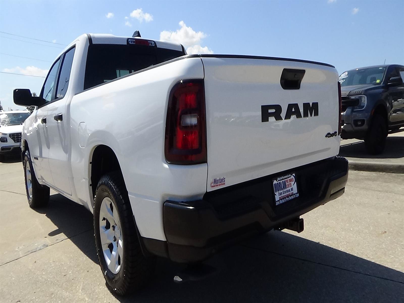 Certified 2025 RAM 1500 Tradesman AWD/4WD image 11