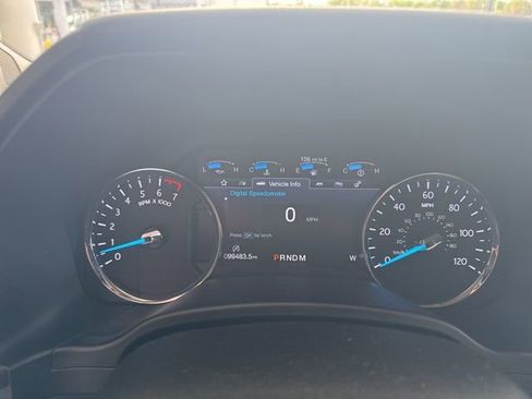 Used 2019 Ford Expedition Platinum image 18