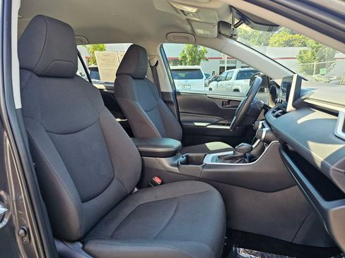 Certified 2025 Toyota RAV4 LE FWD image 10