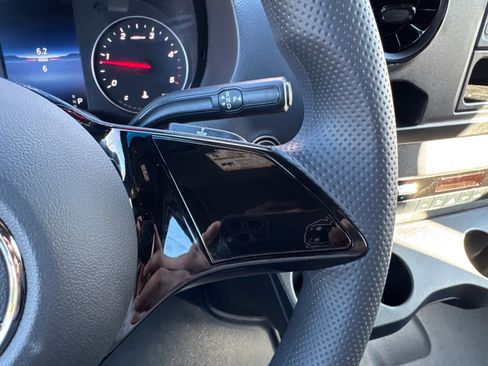 New 2026 Mercedes-Benz Sprinter 2500 image 11