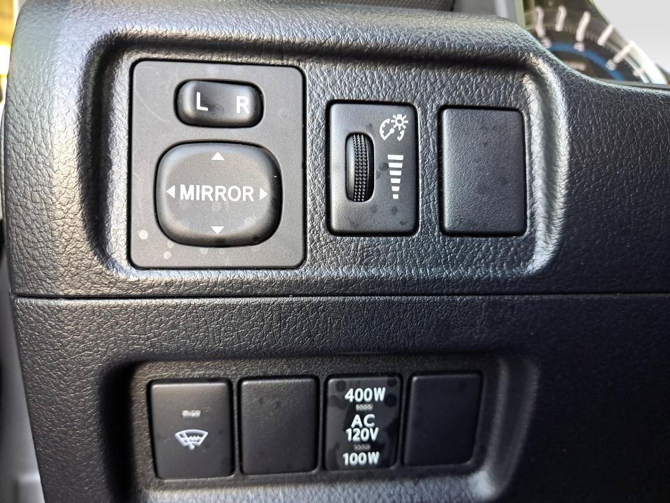 Used 2019 Toyota 4Runner SR5 Premium AWD/4WD image 37