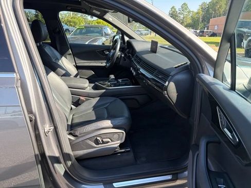 Used 2017 Audi Q7 3.0T Premium Plus AWD/4WD image 11
