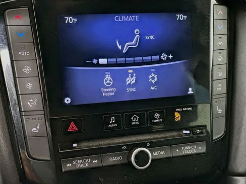 Used 2019 INFINITI QX50 Essential w/ Premium Heat Package image 29