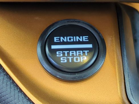 Used 2022 Ford Bronco Sport Badlands image 21