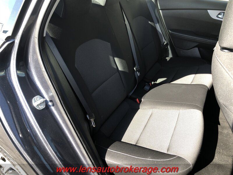 Used 2024 Kia Forte LXS FWD image 20