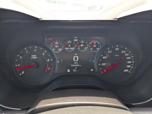 Used 2017 Chevrolet Camaro SS RWD image 10