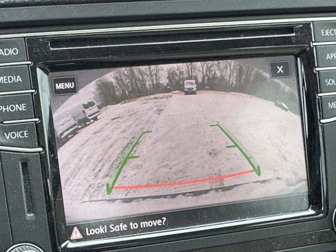 Used 2018 Volkswagen Jetta SE image 21