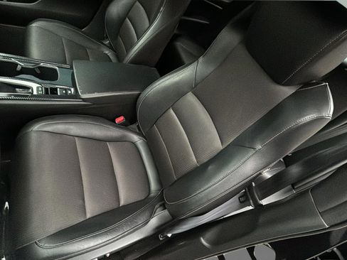 Used 2019 Honda Accord Sport image 32