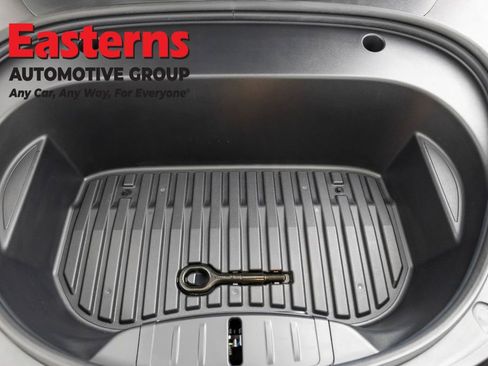 Used 2023 Tesla Model 3 Standard Range image 7