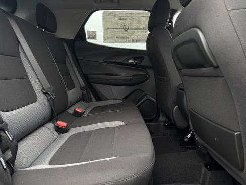 New 2026 Chevrolet TrailBlazer LT w/ Midnight Edition image 25
