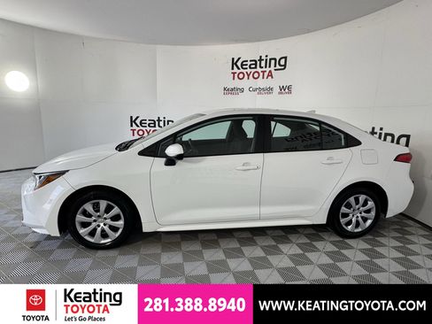 Certified 2023 Toyota Corolla LE FWD image 9