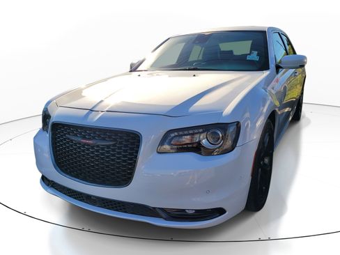 Used 2023 Chrysler 300 S w/ Comfort Group image 3
