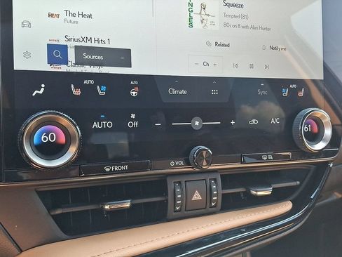 Used 2023 Lexus NX 350 AWD image 17